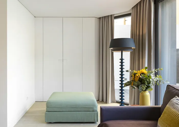 里斯本公园服务式公寓 *